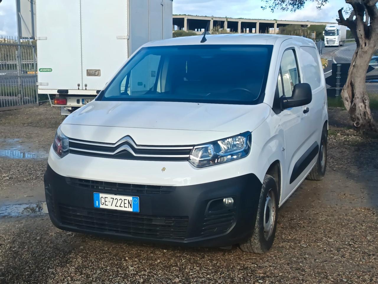 Citroen berlingo 2021 - 1.5 bluehdi Lb automobili