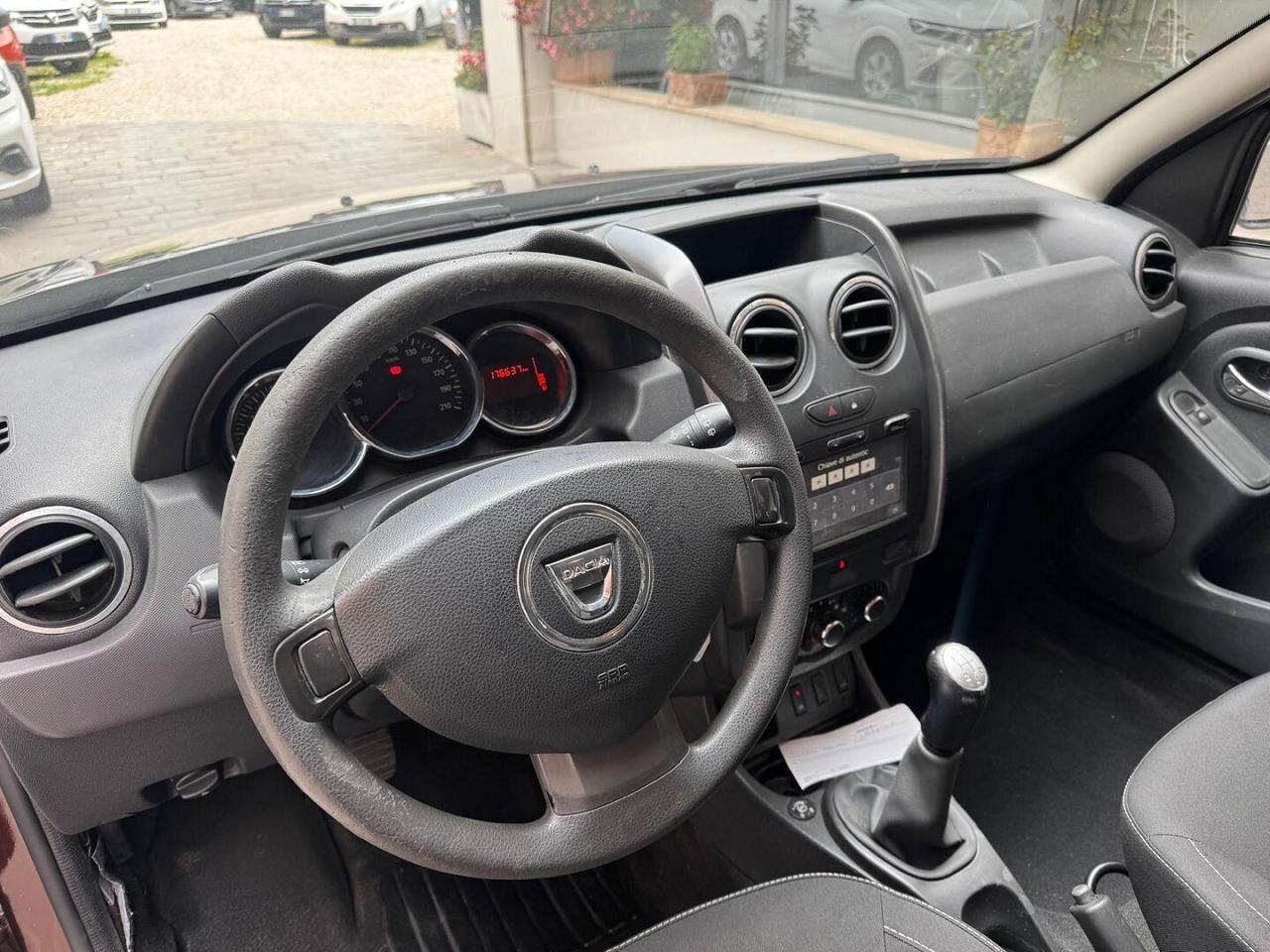 Dacia Duster 1.6 115 cv GPL Laureate