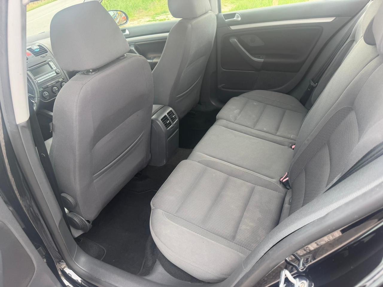 Volkswagen Golf 1.9 TDI DPF 5p. Sportline