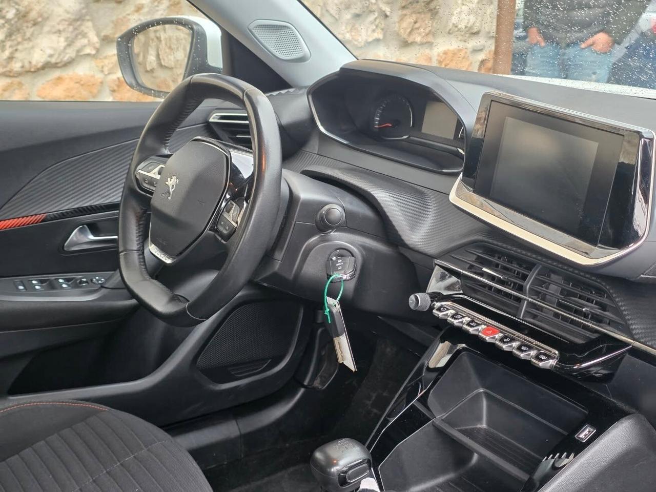 Peugeot 2008 PureTech 100 S&S Active