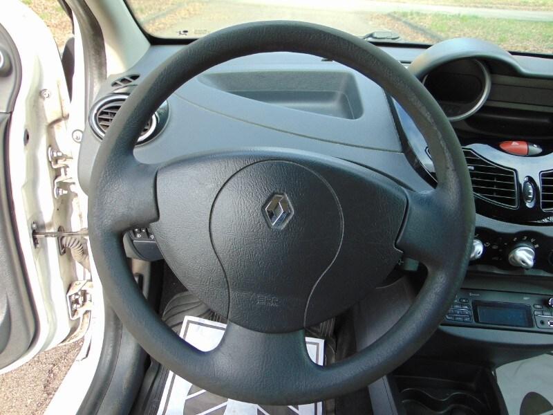 RENAULT Twingo 2ª serie Twingo 1.2 16V Night&Day