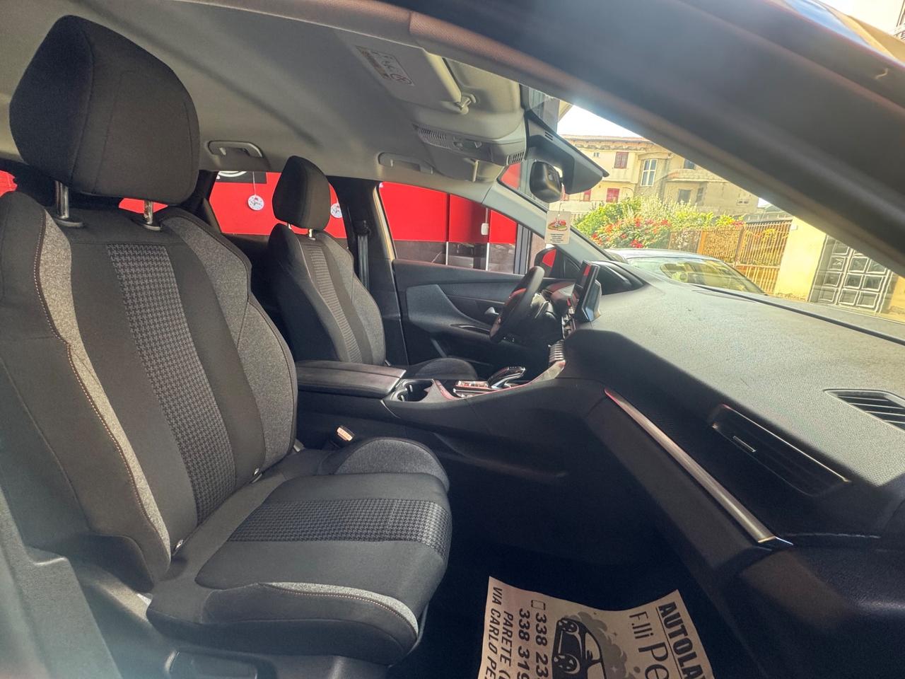 Peugeot 3008 BlueHDi 130 S&S Allure