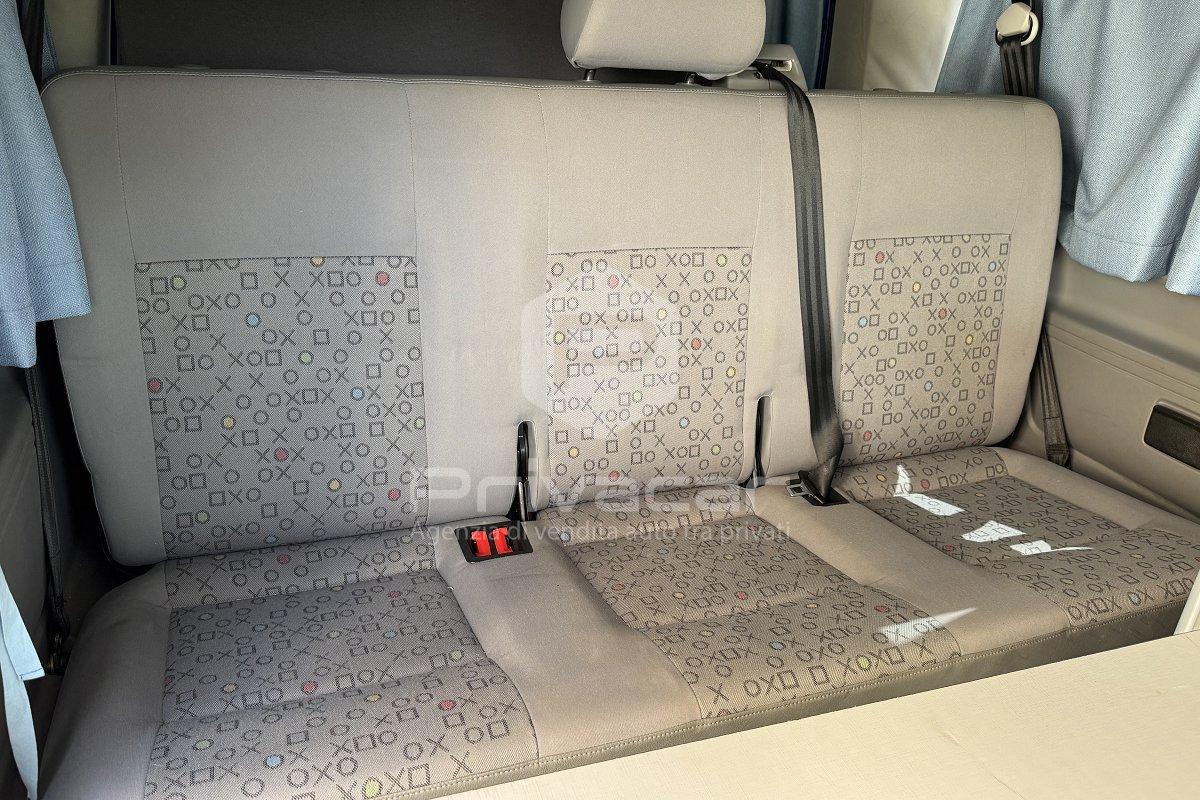 VOLKSWAGEN Caravelle 2.5 TDI/130CV PC