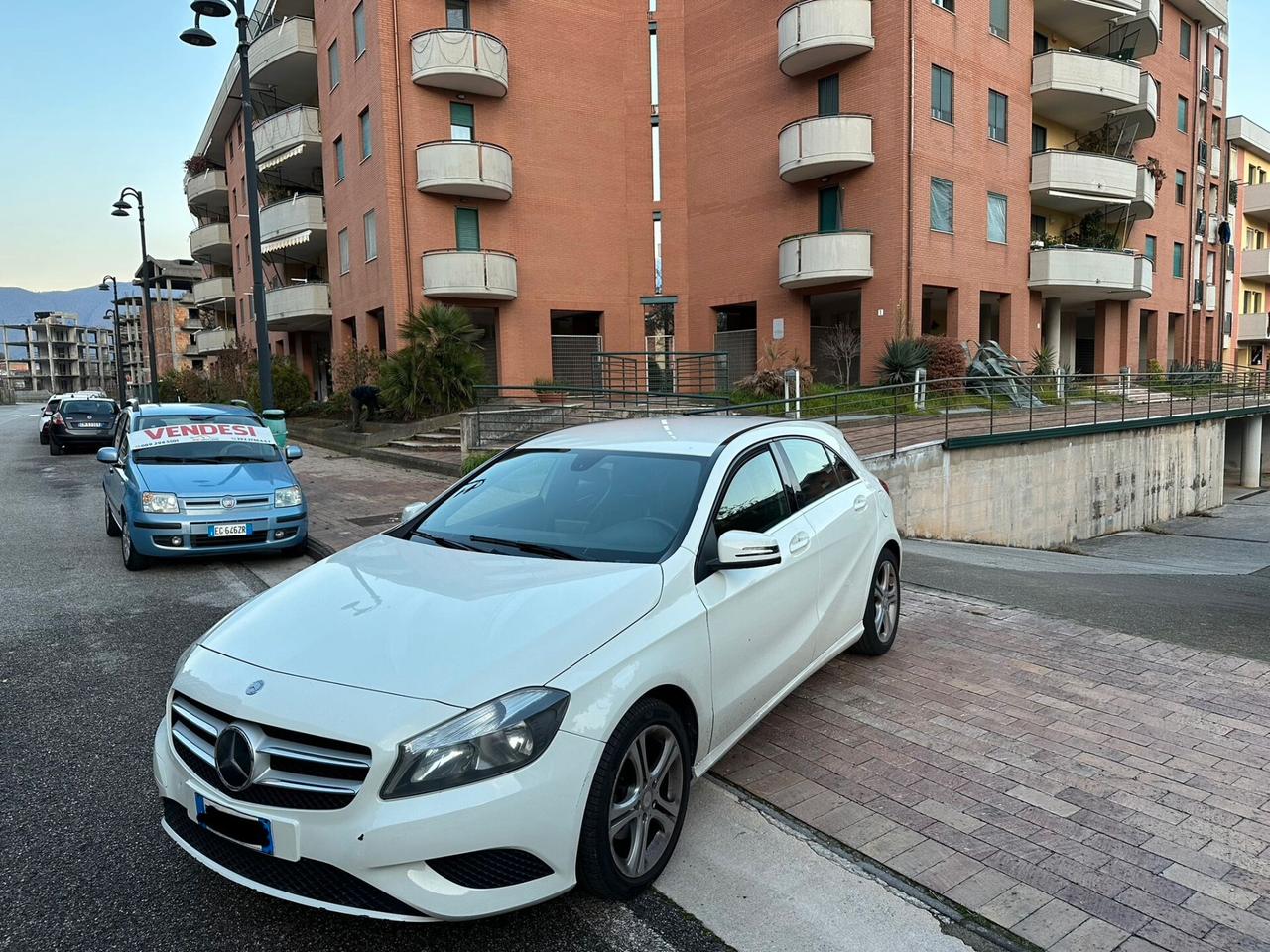 Mercedes-benz A 180 A 180 CDI BlueEFFICIENCY Sport