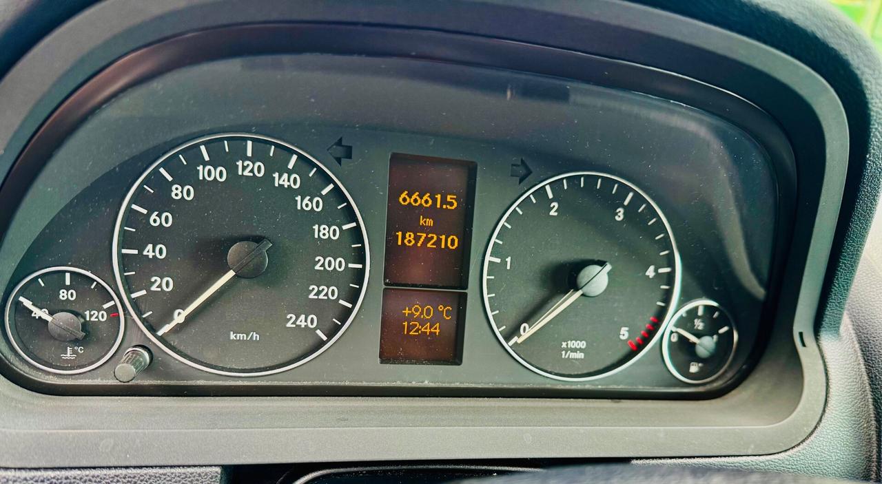 Mercedes-benz A 180 CDI Premium OK NEOPATENTATI