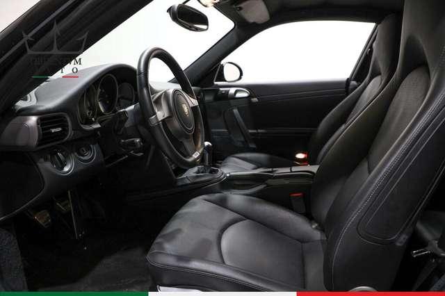 Porsche 911 Coupe 3.6 Carrera
