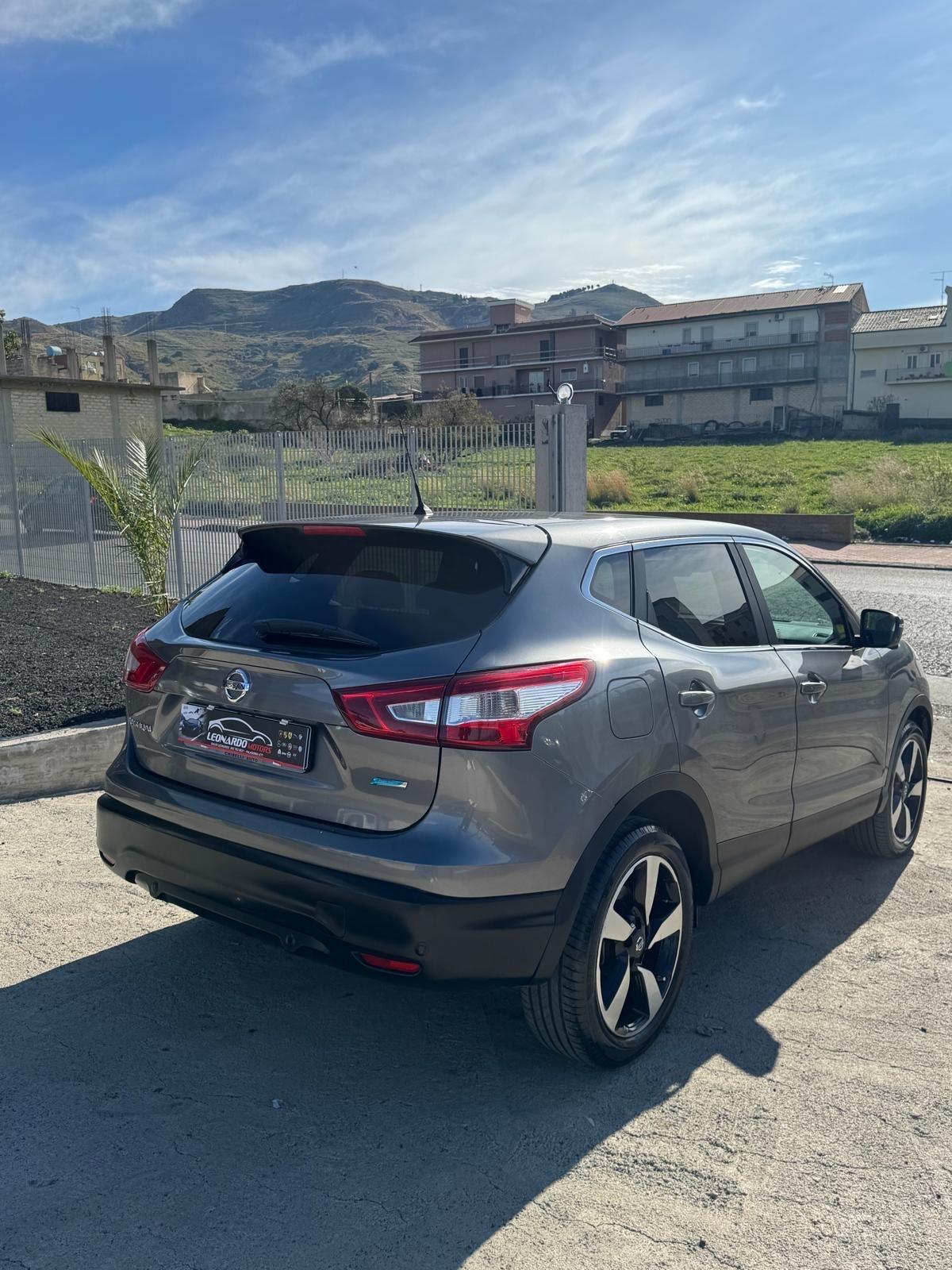 Nissan Qashqai 1.5 dCi N-Connecta