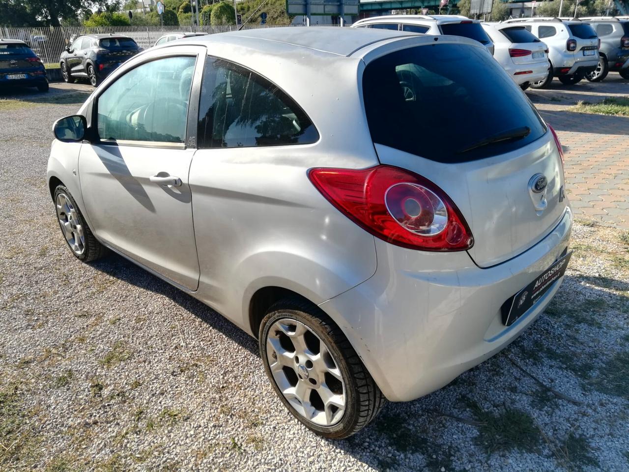 FORD - Ka - 1.2 8V 69CV Titanium - NEOPATENTATI - FINANZIABILE