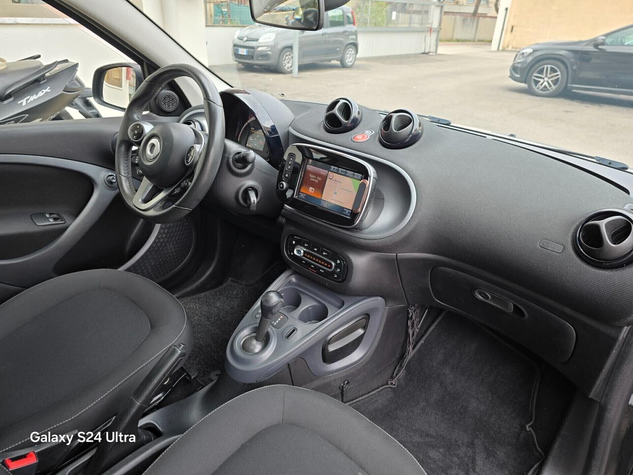 Smart ForFour 70 1.0 Panorama Full Full