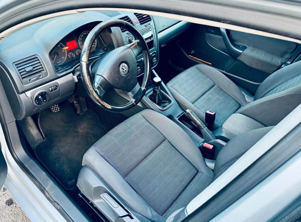 Volkswagen Golf 1.9 TDI 5p. GT Sport