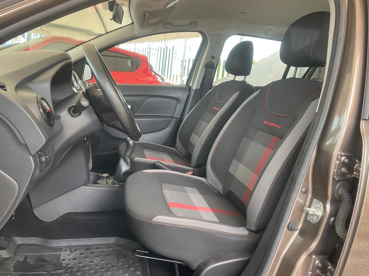 Dacia Sandero Stepway 0.9 TCe 90 CV Techroad