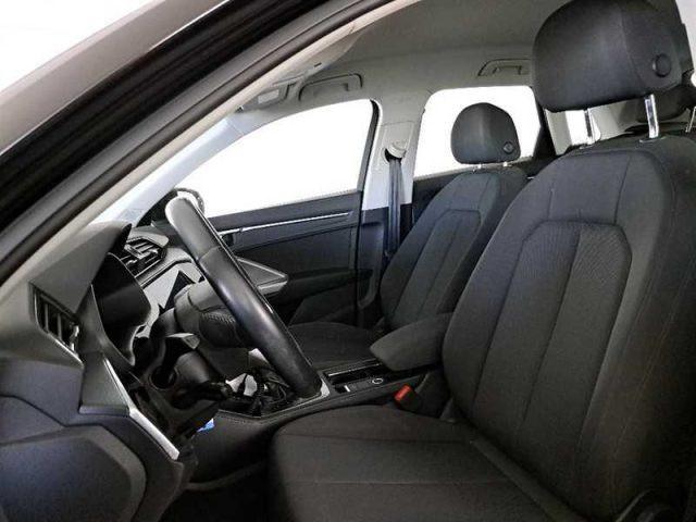 AUDI Q3 35 TDI S tronic Business Advanced