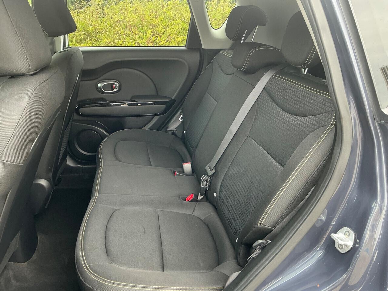 KIA SOUL 1.6 CRDI 136 Cv STRAFULL BI-COLOR 10/2016