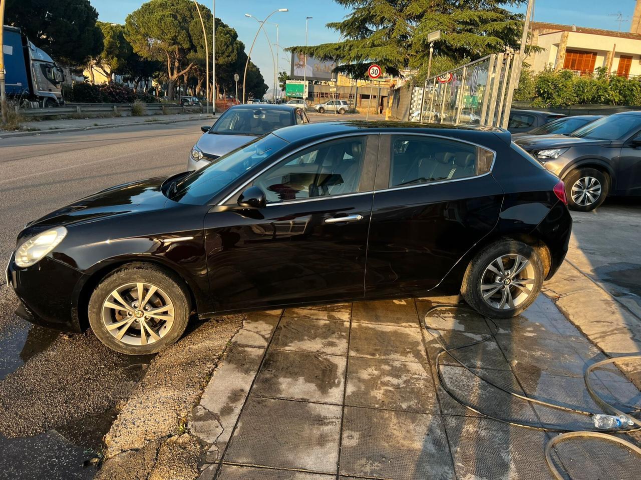 Alfa Romeo Giulietta 2013