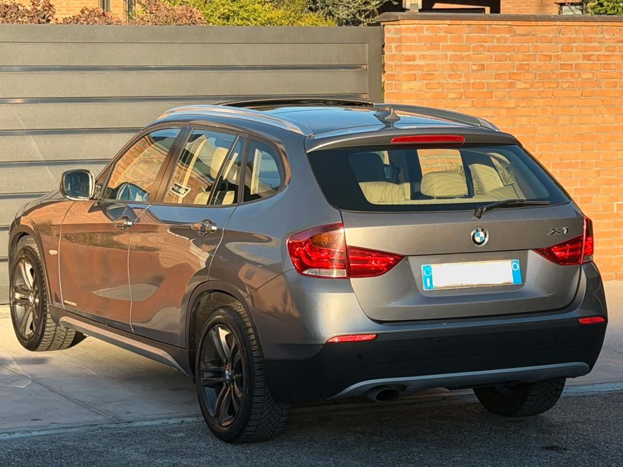 BMW X1 xDrive2.0d-Navi,Tetto,Pelle.Xeno-FULL-2012