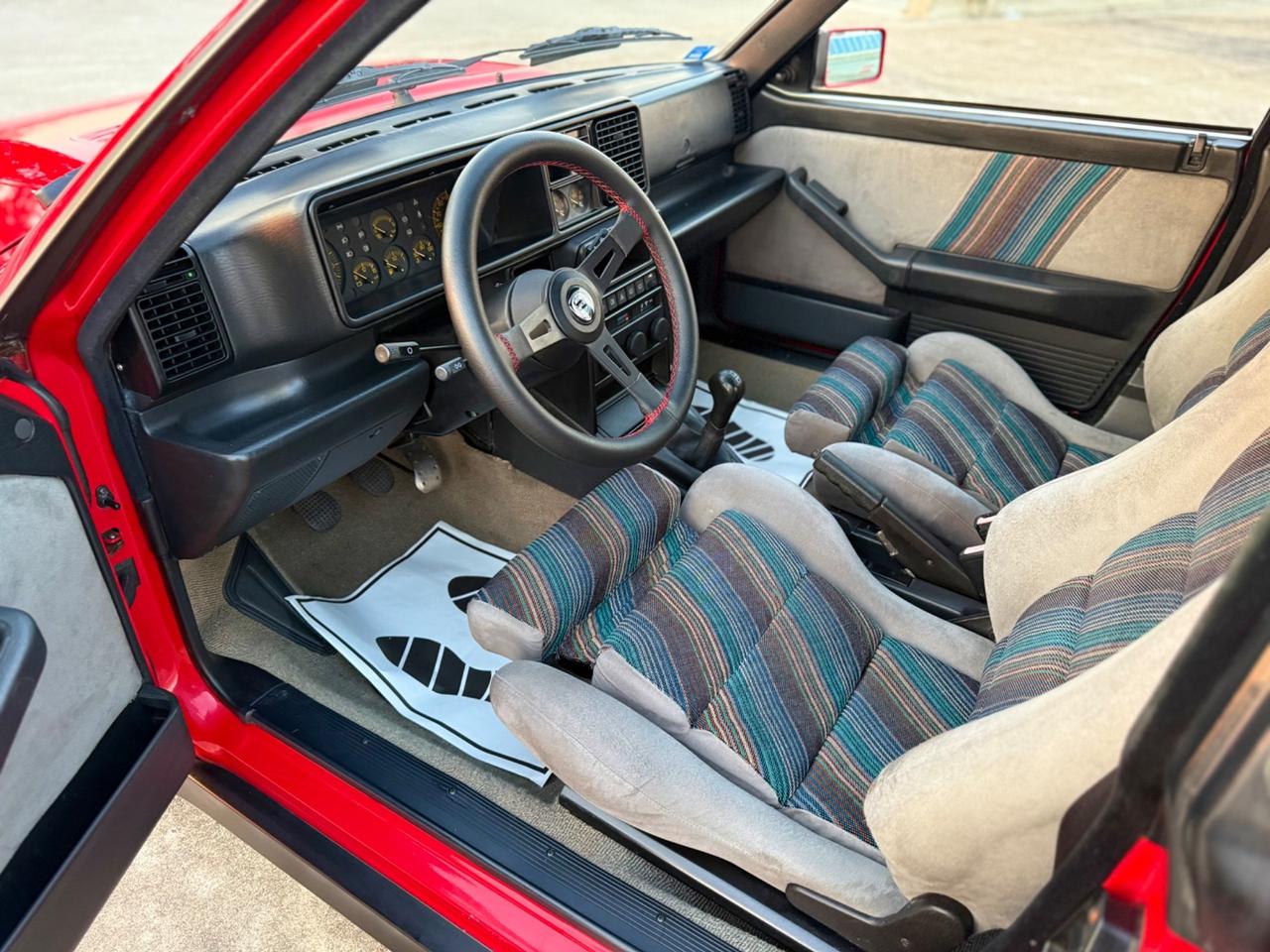 Lancia Delta HF INTEGRALE 200cv 2.0 TURBO 16v 1989