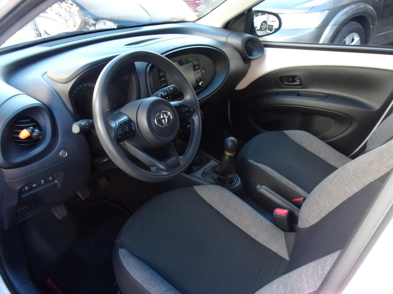 Toyota Aygo X 1.0 VVT-i 72 CV 5 porte Trend Air