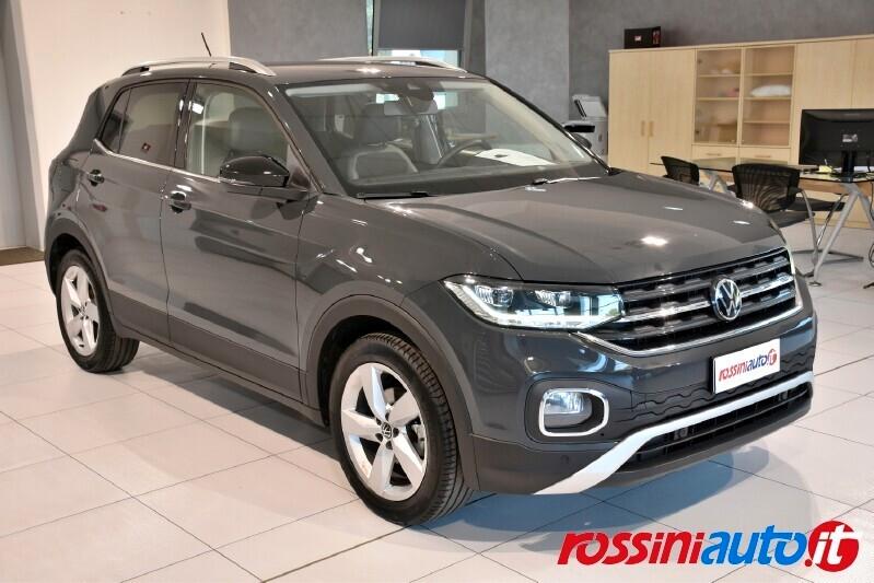 VOLKSWAGEN T-CROSS 1.0 TSI 110 CV ADVANCED + TECH PACK REARVIEW