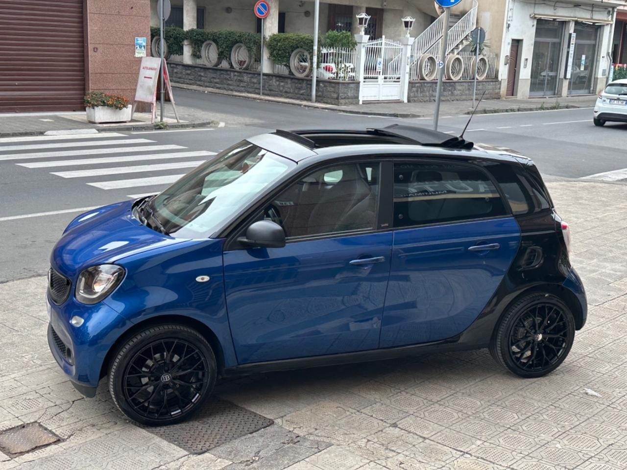 Smart ForFour tua a 131€ al mese senza anticipo