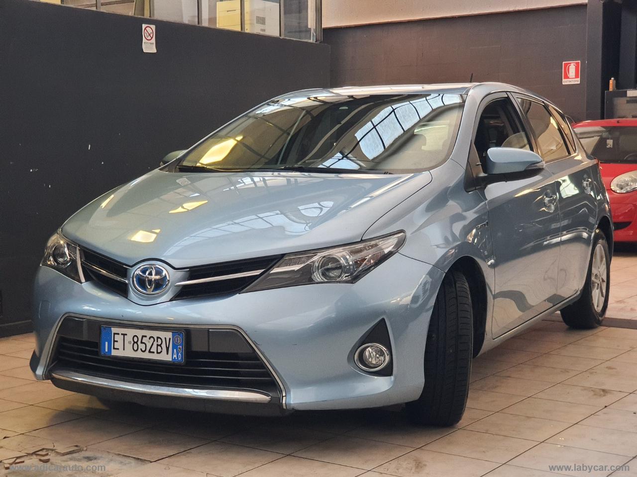 TOYOTA Auris 1.8 Hybrid Lounge