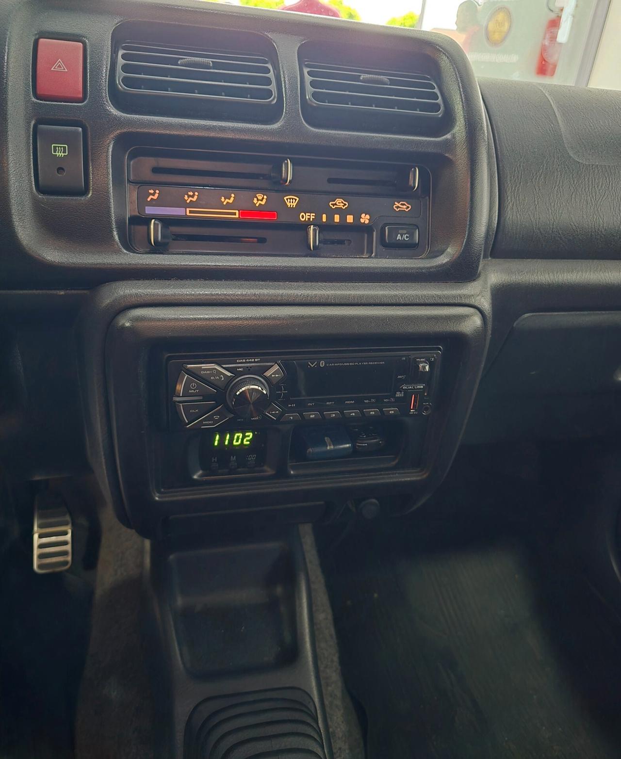 Suzuki Jimny 1.3i 16V cat 4WD JLX Special