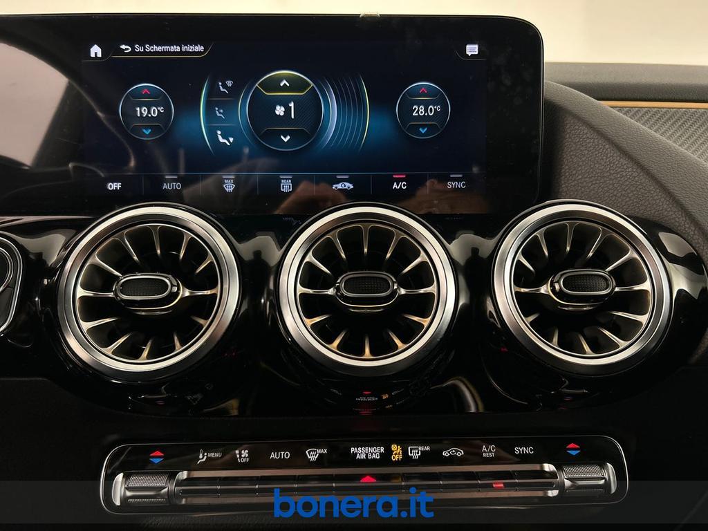 Mercedes GLA 200 200 D Premium 8G-DCT