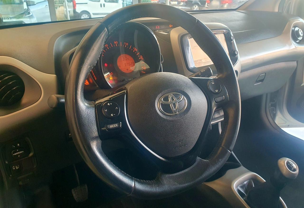 Toyota Aygo 1.0 BENZ -2015 - KM: 92 MILA!!!