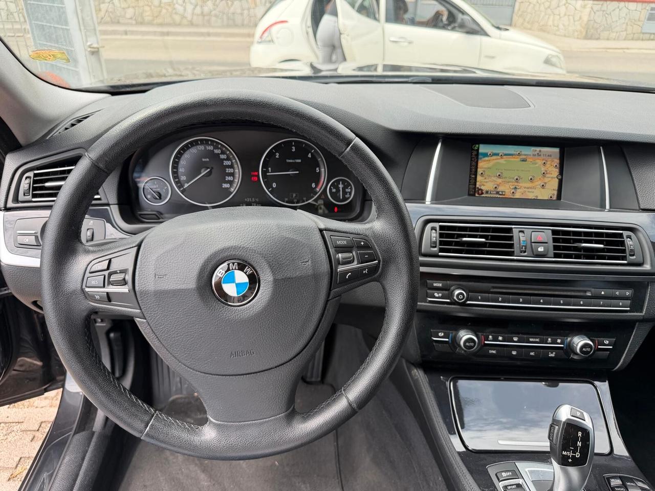 Bmw 520d 190cv Auto Touring Luxury-2015