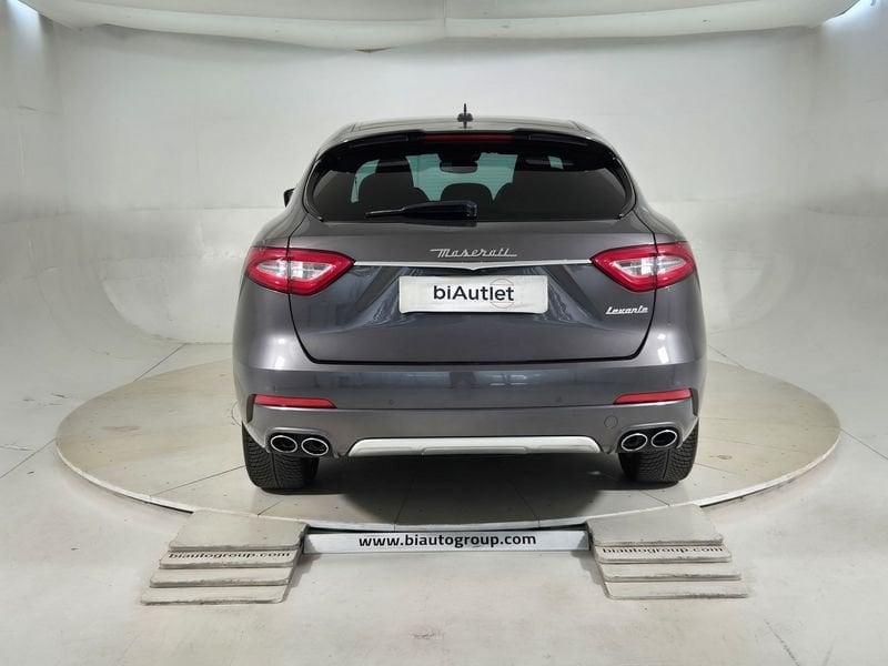 Maserati Levante Diesel 3.0 V6 250cv auto