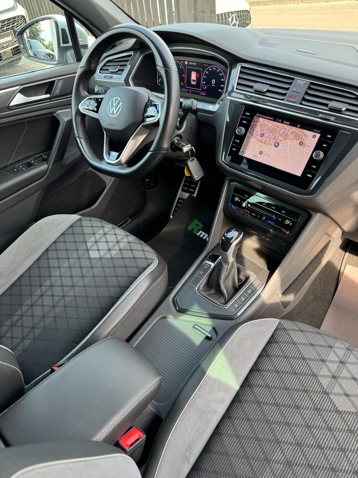 Volkswagen Tiguan 2.0 TDI 150 CV SCR DSG 4MOTION R-Line
