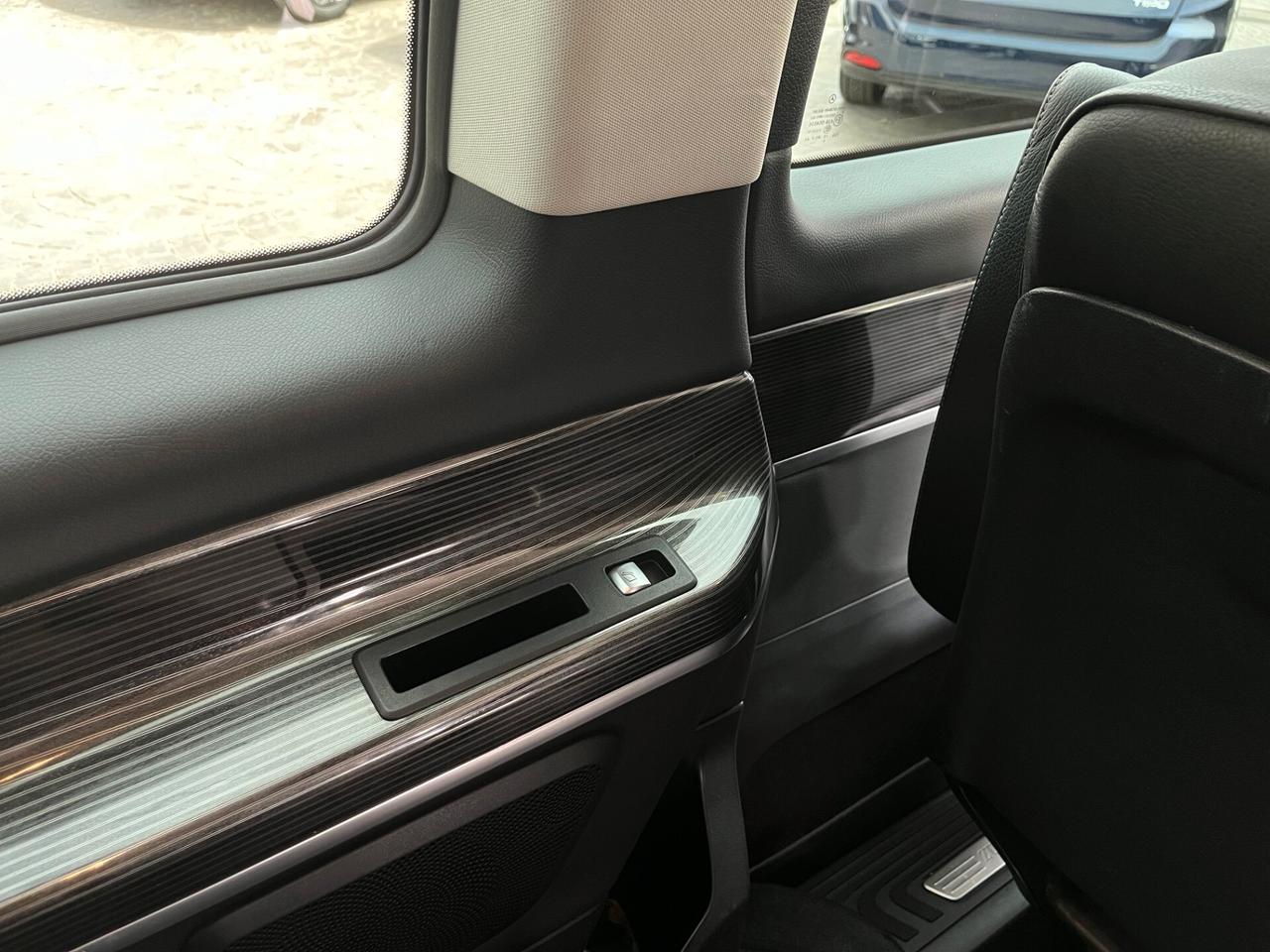 MERCEDES-BENZ V 250 d Automatic 4Matic Sport Compact