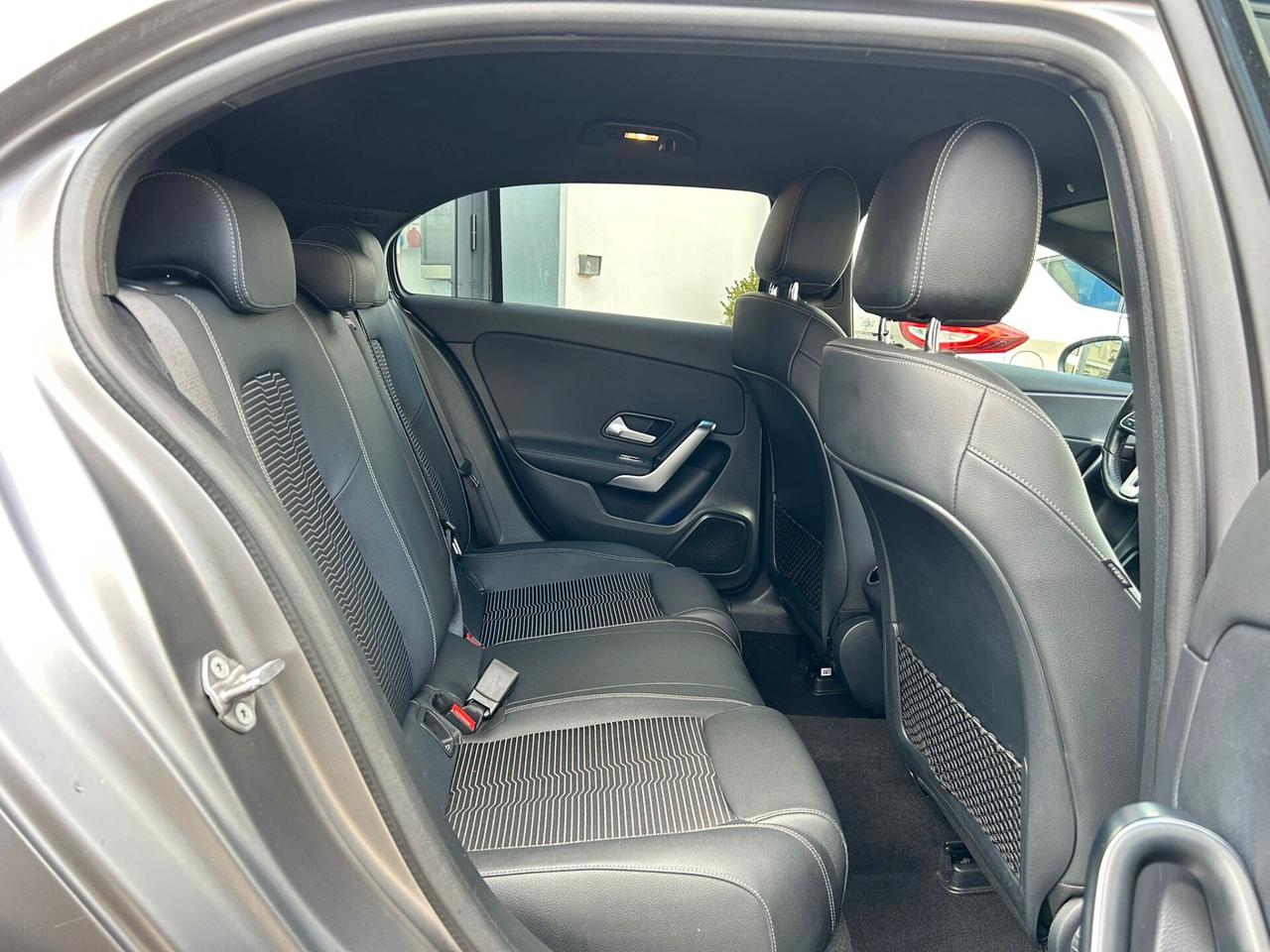 Mercedes-benz A 200d SPORT NIGHT EDIT. OPACA-2021