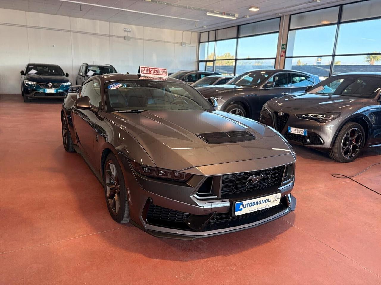 Ford Mustang Fastback DARK HORSE 5.0 V8 453 CV 6mt