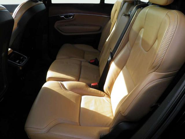 VOLVO XC90 D5 AWD Geartronic 7 posti Inscription