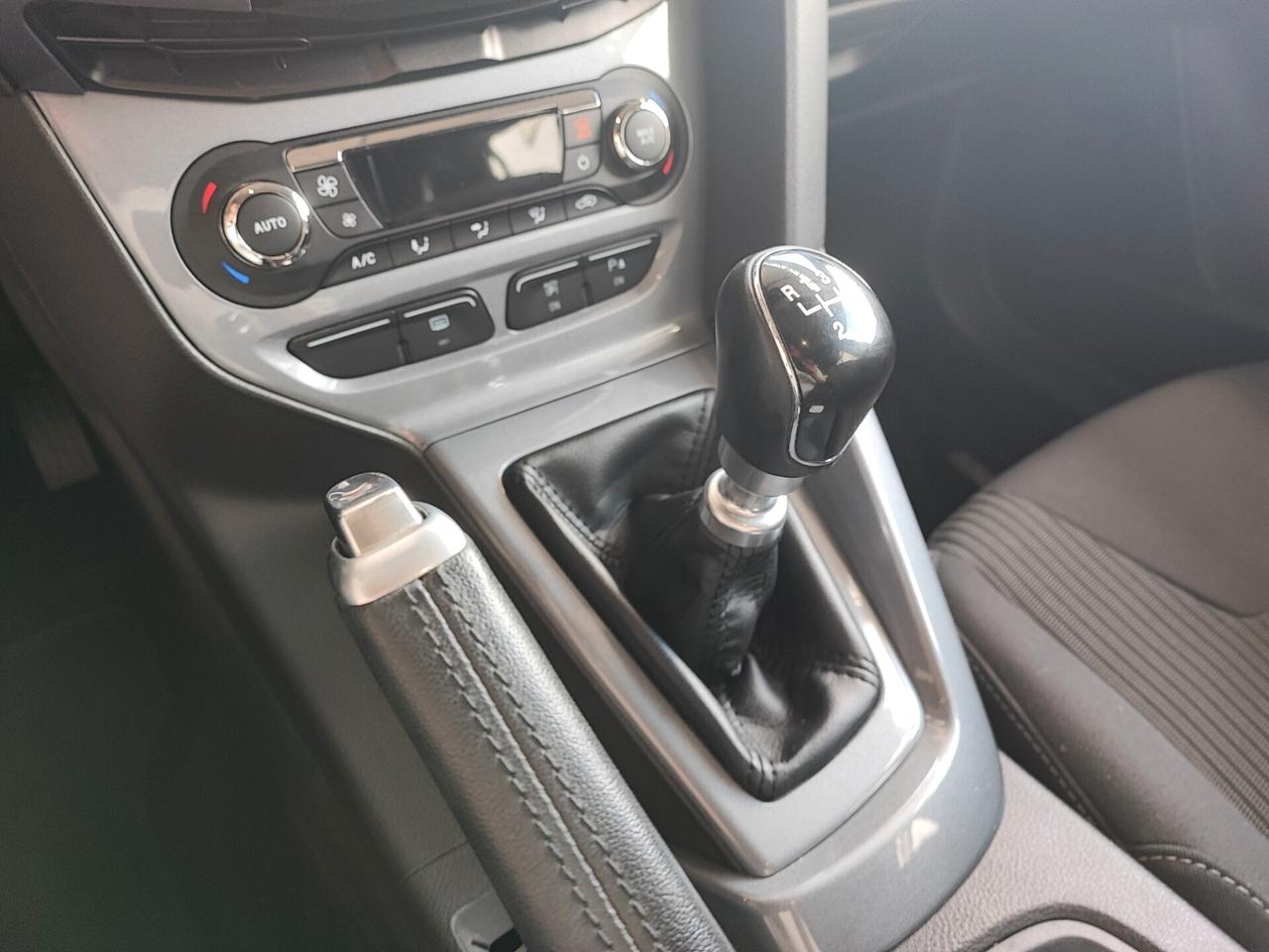 Ford Focus 1.6 TDCi 115 CV