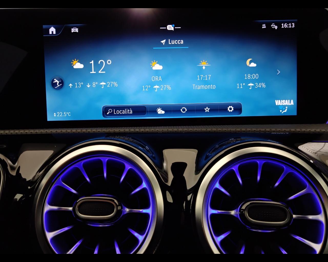 Mercedes-Benz Classe A - V177 2023 - A 180 d AMG Line Advanced Plus auto