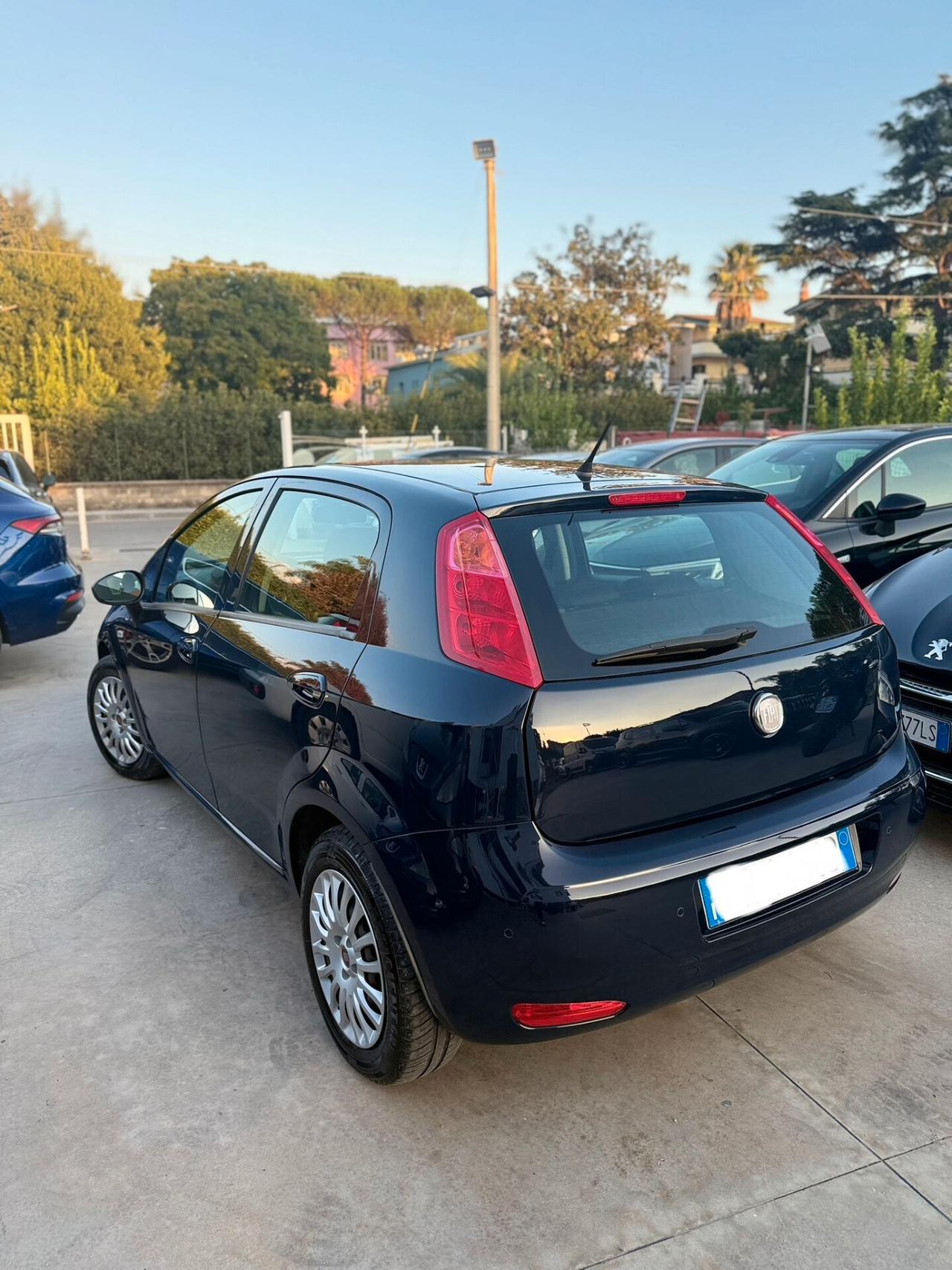 Fiat Punto 1.3 MJT II S&S 95 CV 5 porte Street