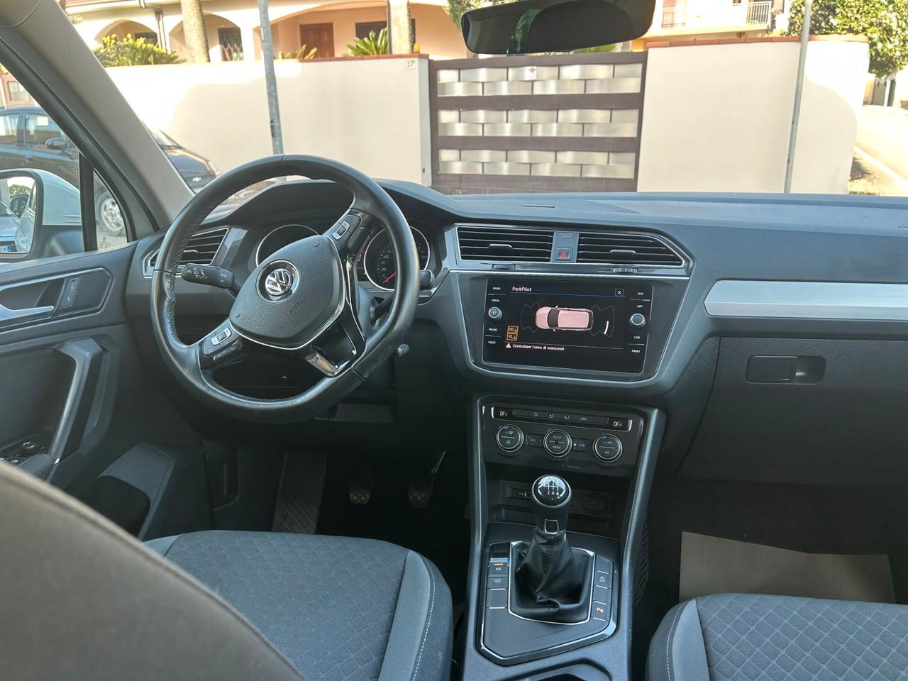 Volkswagen Tiguan 1.6 TDI SCR Sport BlueMotion Technology