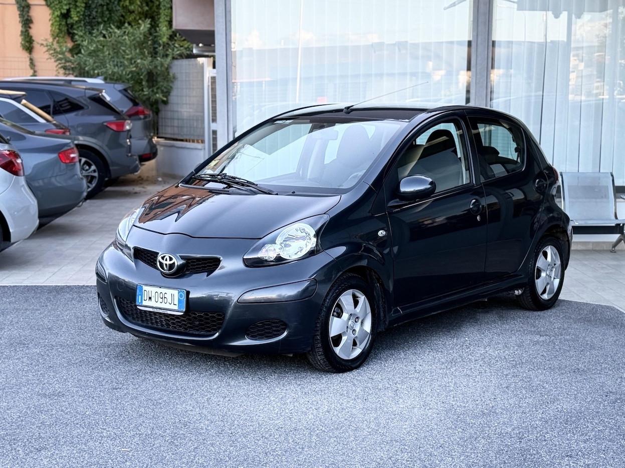 Toyota Aygo 1.0 Benzina 68CV Neo. Autom. - 2009