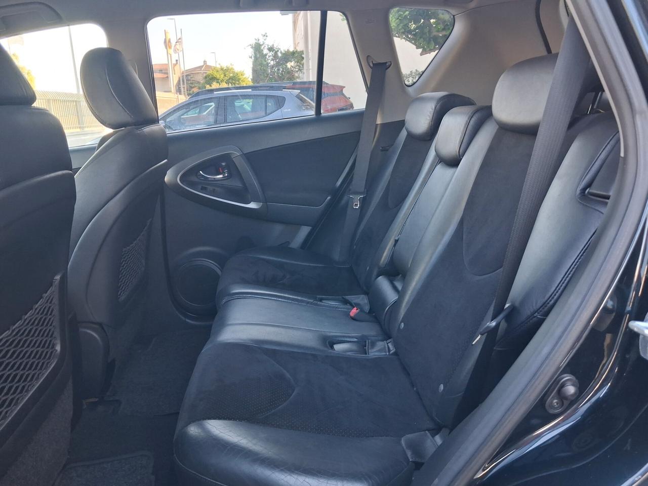 TOYOTA Rav4 Crossover 2.200 D-Cat 150cv 4WD