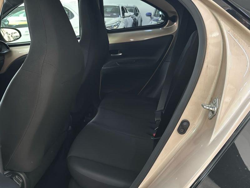 Toyota Aygo X 1.0B (72 CV) Lounge S-CVT