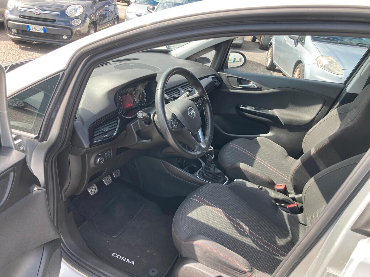 Opel Corsa 1.2 5 porte Advance 75CV