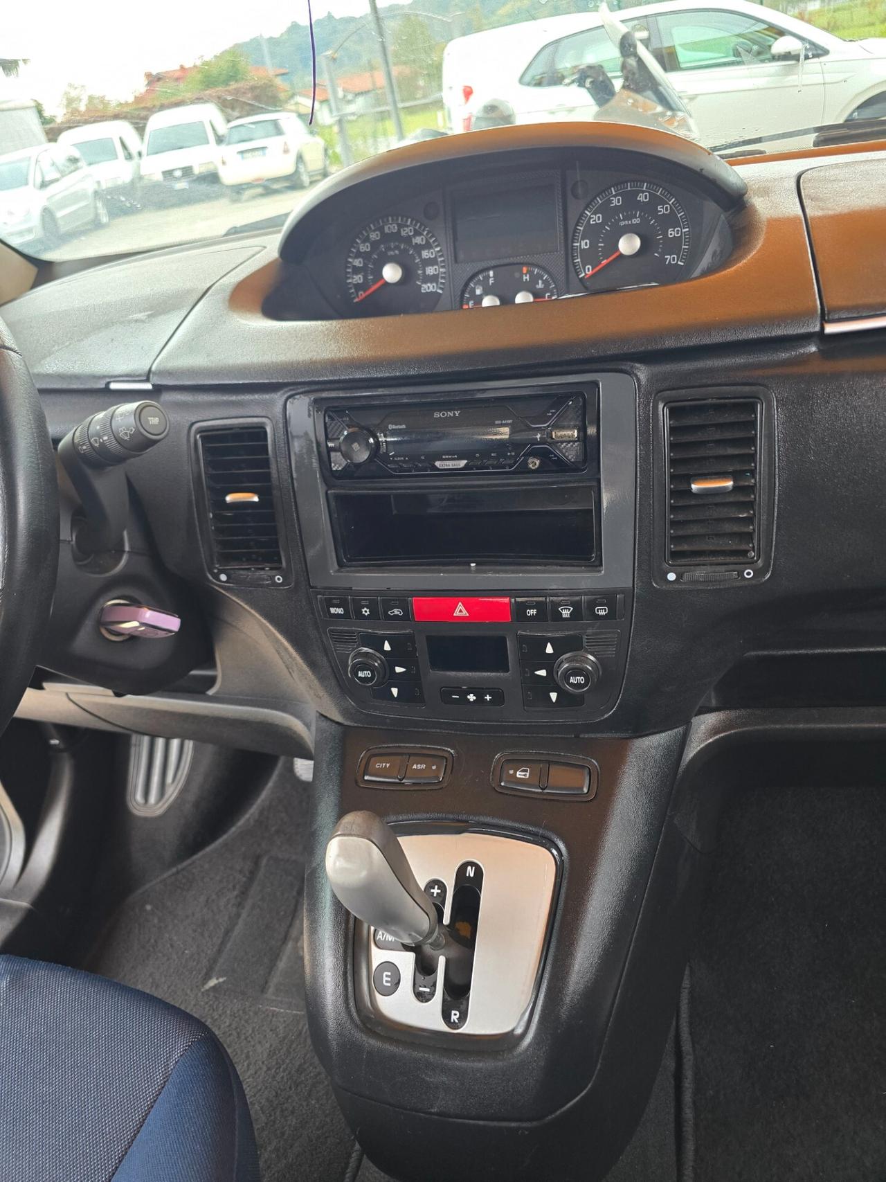 Fiat Idea 1.4 95cv gpl automatica