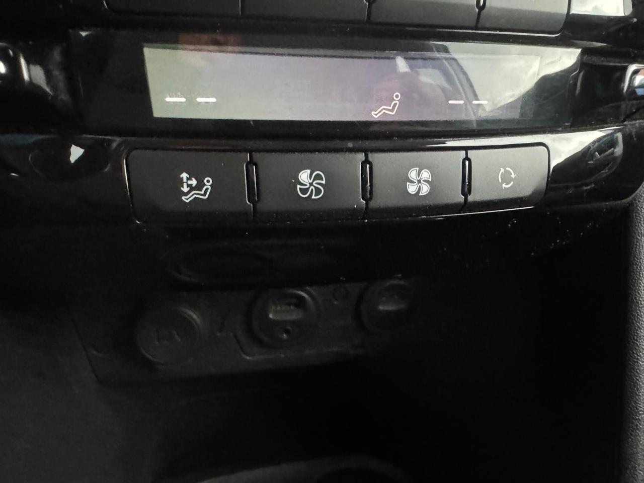 Peugeot 2008 1.6 e-HDi 92 CV Stop&Start robotizzato Active
