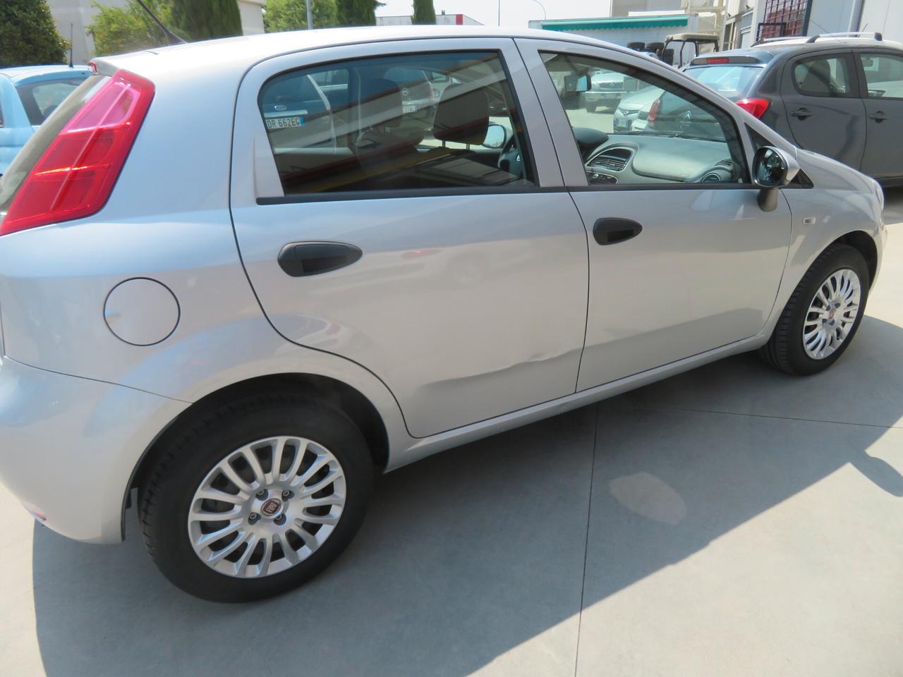 Fiat Punto 1.2 8V 5 porte Street