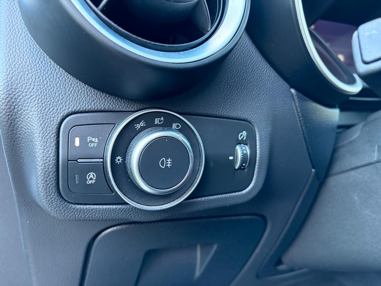 Alfa Romeo Stelvio 2.2 Turbodiesel 190 CV AT8 Q4 Business