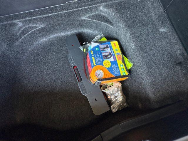 TOYOTA Verso-S 1.3 CVT Style AUTOMATICA NAVIGATORE E RETROCAMERA