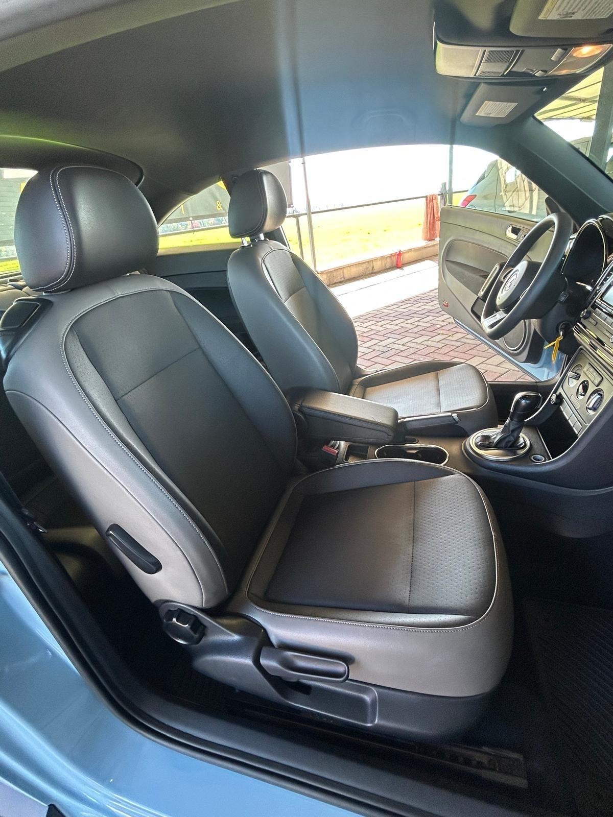 Volkswagen Maggiolino 2.0 TSI DSG Sport