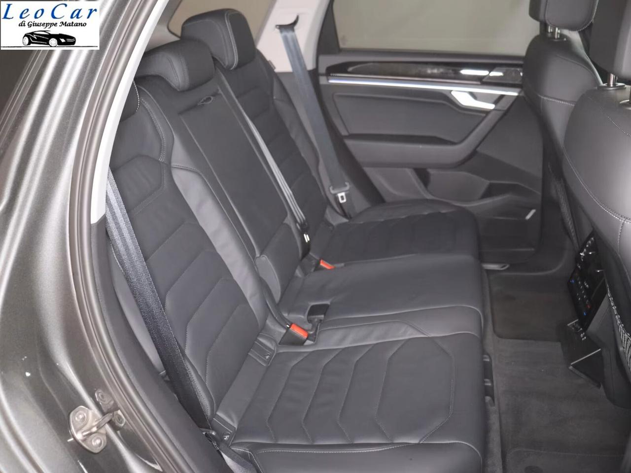Volkswagen Touareg 3.0 V6 TDI SCR Elegance