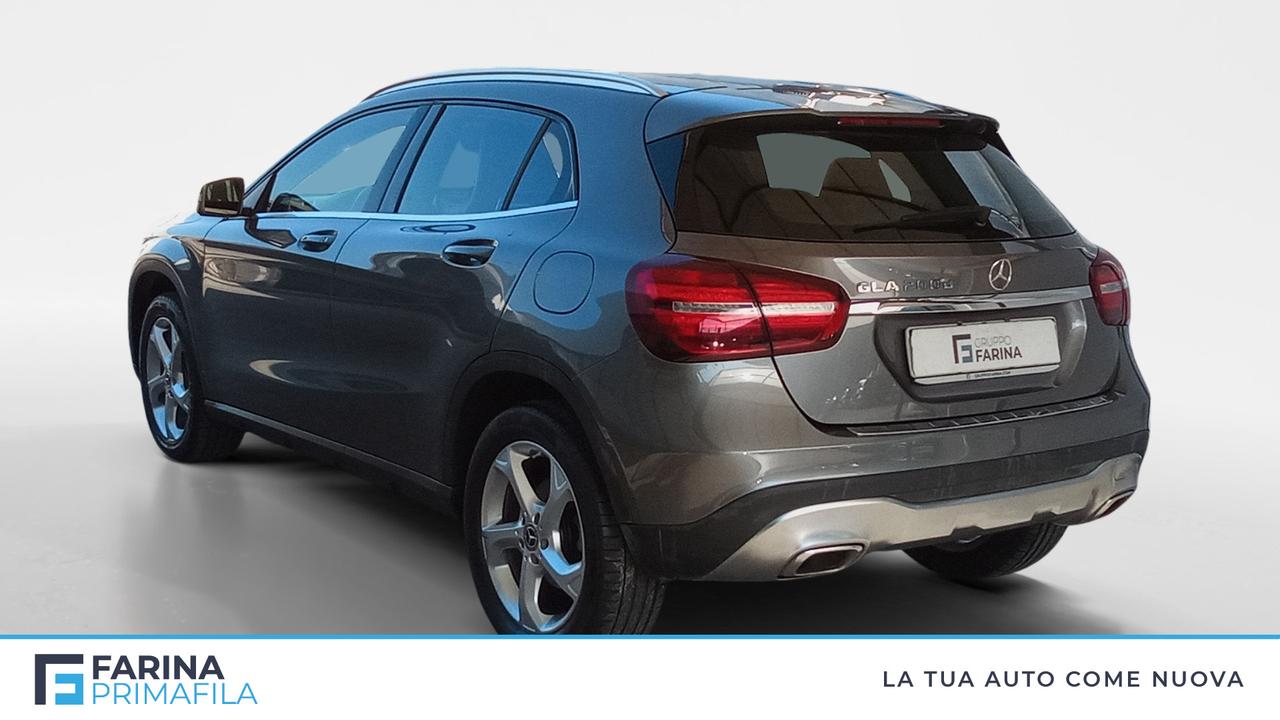 Mercedes-Benz GLA-X156 2017 - GLA 200 d Sport